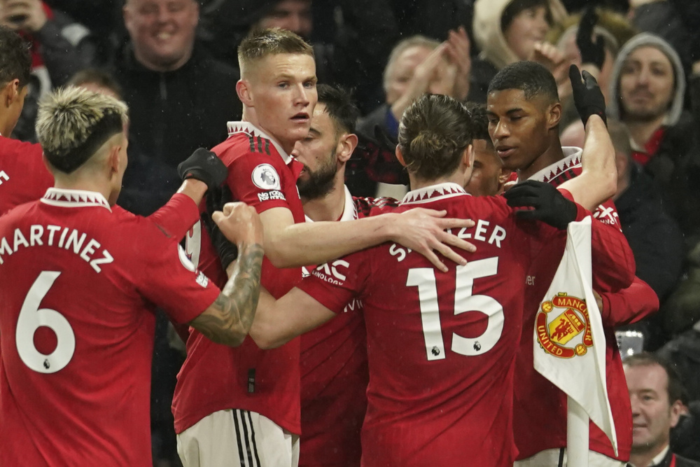 的本土青年 的本土青年